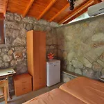 Turkeli Bed & Breakfast Datça