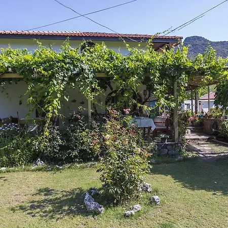 Turkeli Bed & Breakfast *